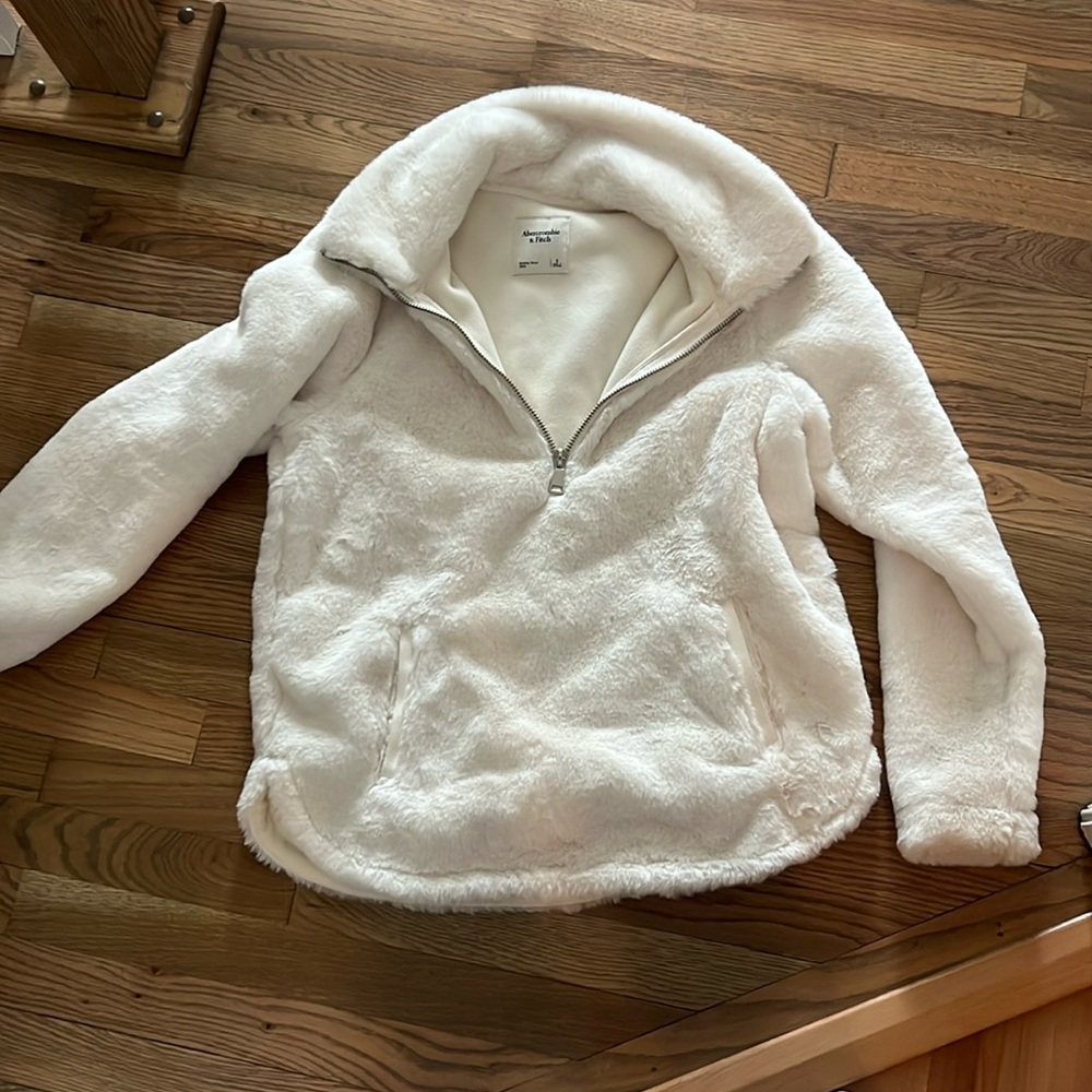 Abercrombie fur pullover